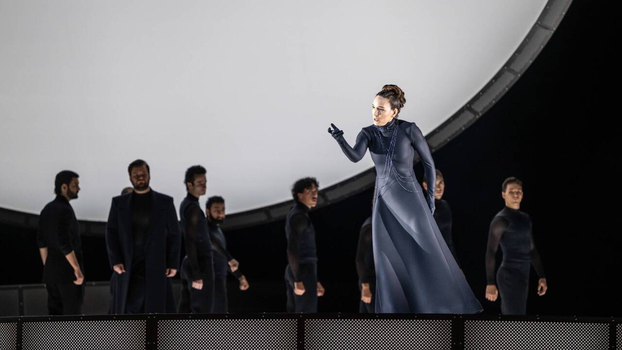 Szene aus „Maria Stuarda“ bei den Salzburger Festspielen  