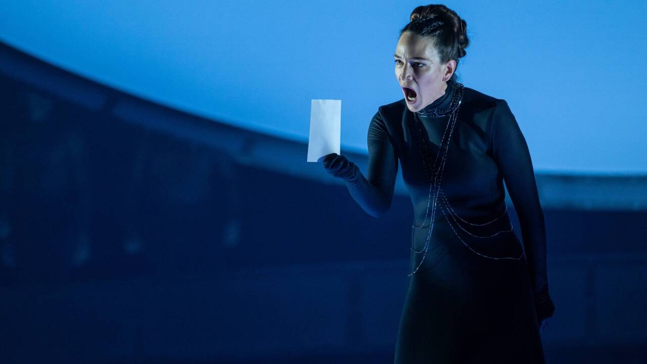 Szene aus „Maria Stuarda“ bei den Salzburger Festspielen  