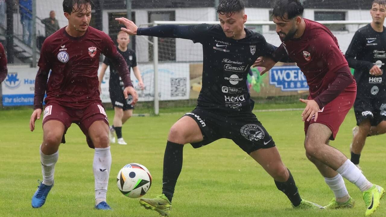 Die Thalgauer um Almir Omanovic (Mitte) behaupteten sich beim Saisonauftakt in der Salzburger Liga. Die Thalgauer um Almir Omanovic (Mitte) behaupteten sich beim Saisonauftakt in der Salzburger Liga.