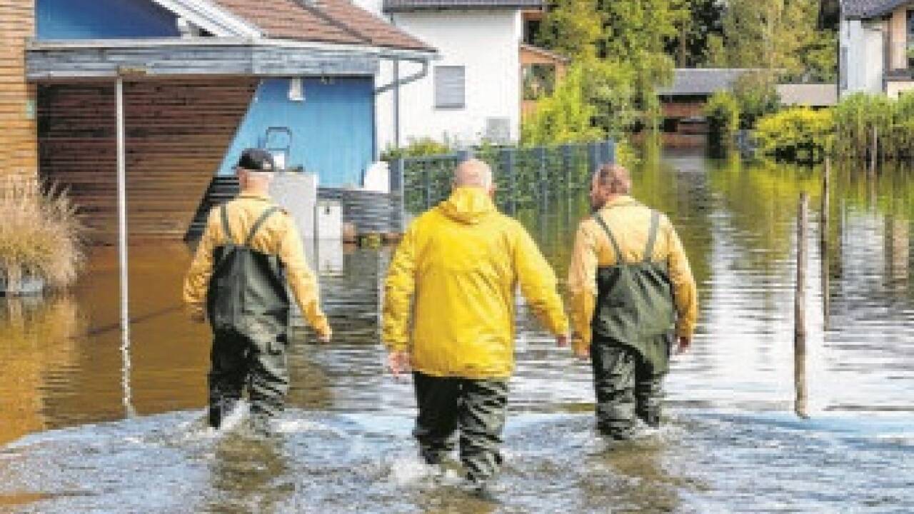 Sicher mit der Versicherung? Hochwasserereignisse werden häufiger, der Versicherungsschutz reicht oft nicht aus. 