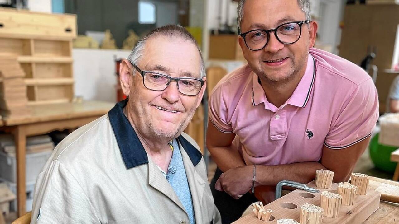 Lebenshilfe-Werkstättenleiter Harald Pagitsch mit Gerhard Malksy . 