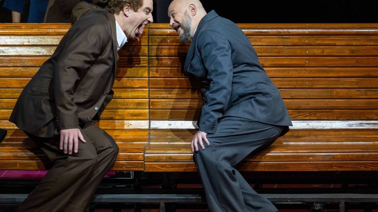 Tareq Nazmi als Banco, Vladislav Sulimsky als Macbeth 