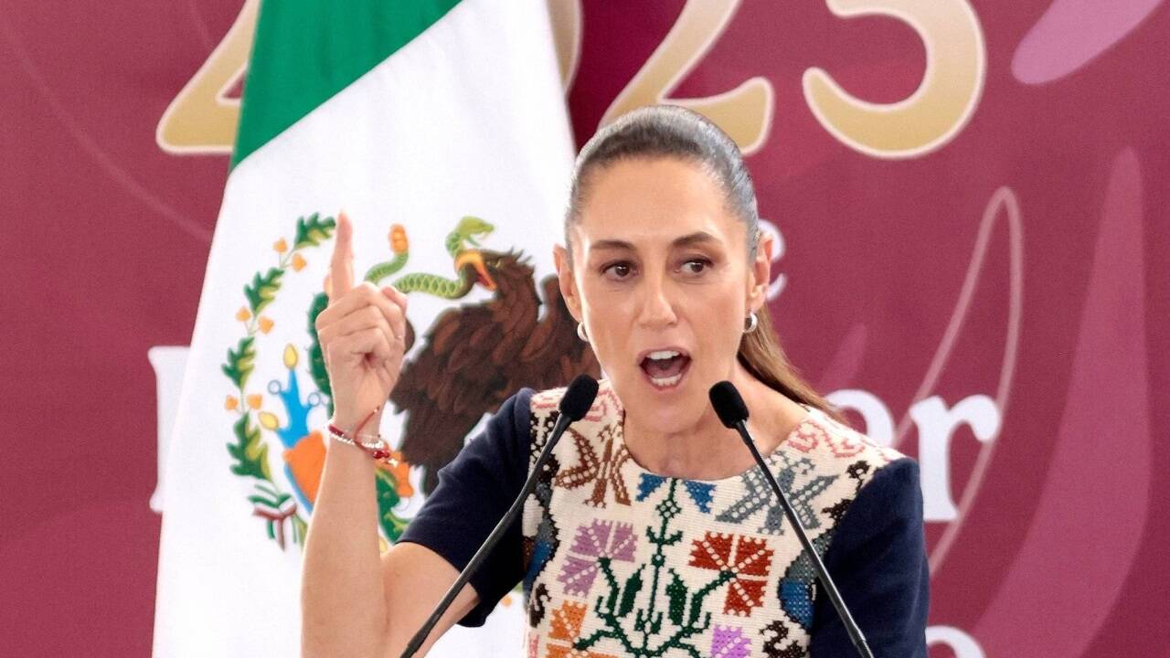 Mexikos Präsidentin Claudia Sheinbaum rügte Adidas. 