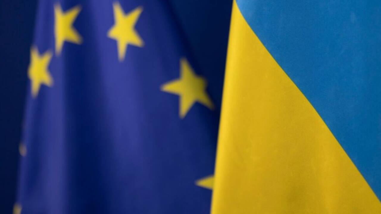 EU stellt sich hinter die Ukraine EU stellt sich hinter die Ukraine