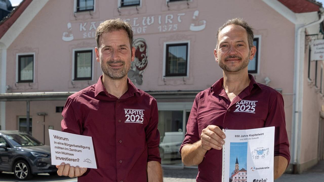 Markus Schmidt und Fabian Schmid wollen mit ihrer Initiative ein neues Kapitel im Kapitelwirt in Mattsee aufschlagen.  