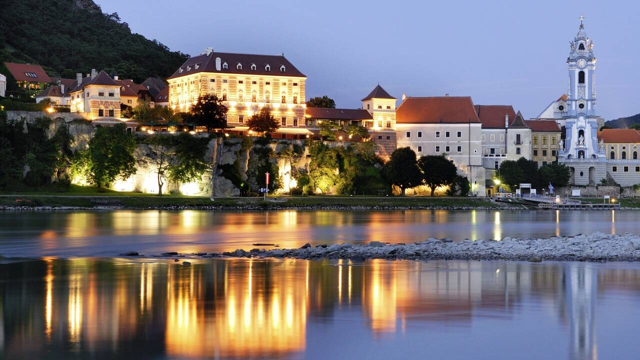 Das Hotel Schloss Dürnstein hat eine ganz besondere Lage im Unesco-Welterbe Wachau. 