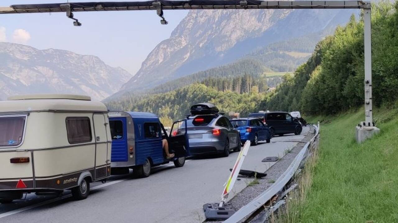 Unfallbilder der Freiwilligen Feuerwehr Pfarrwerfen. 