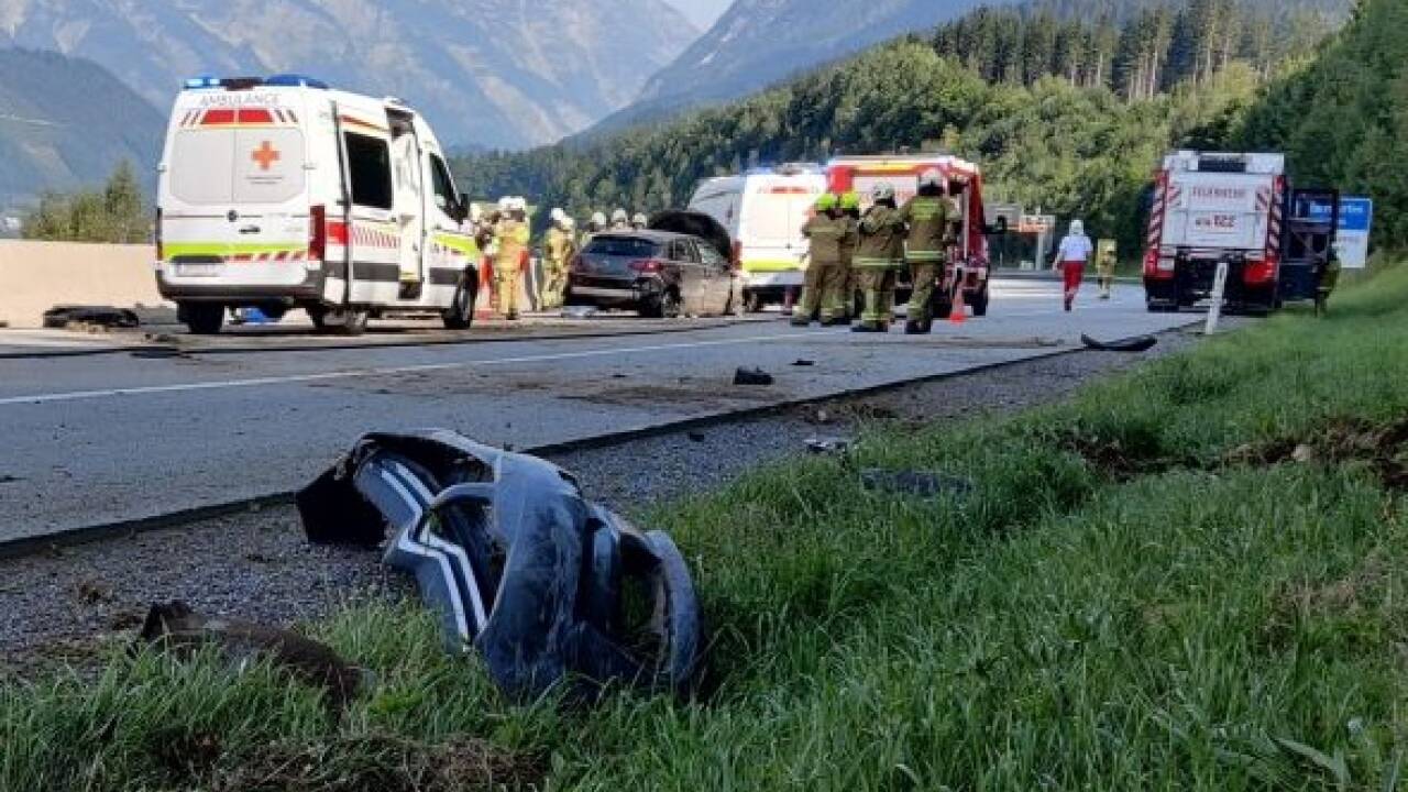 Unfallbilder der Freiwilligen Feuerwehr Pfarrwerfen. 