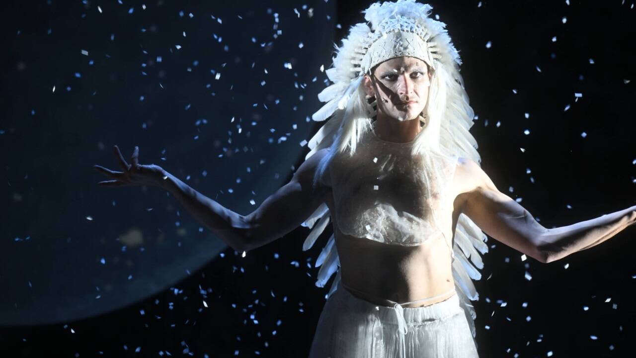 Mikhail Poliakov in „Der Schneesturm“ bei den Salzburger Festspielen.  
