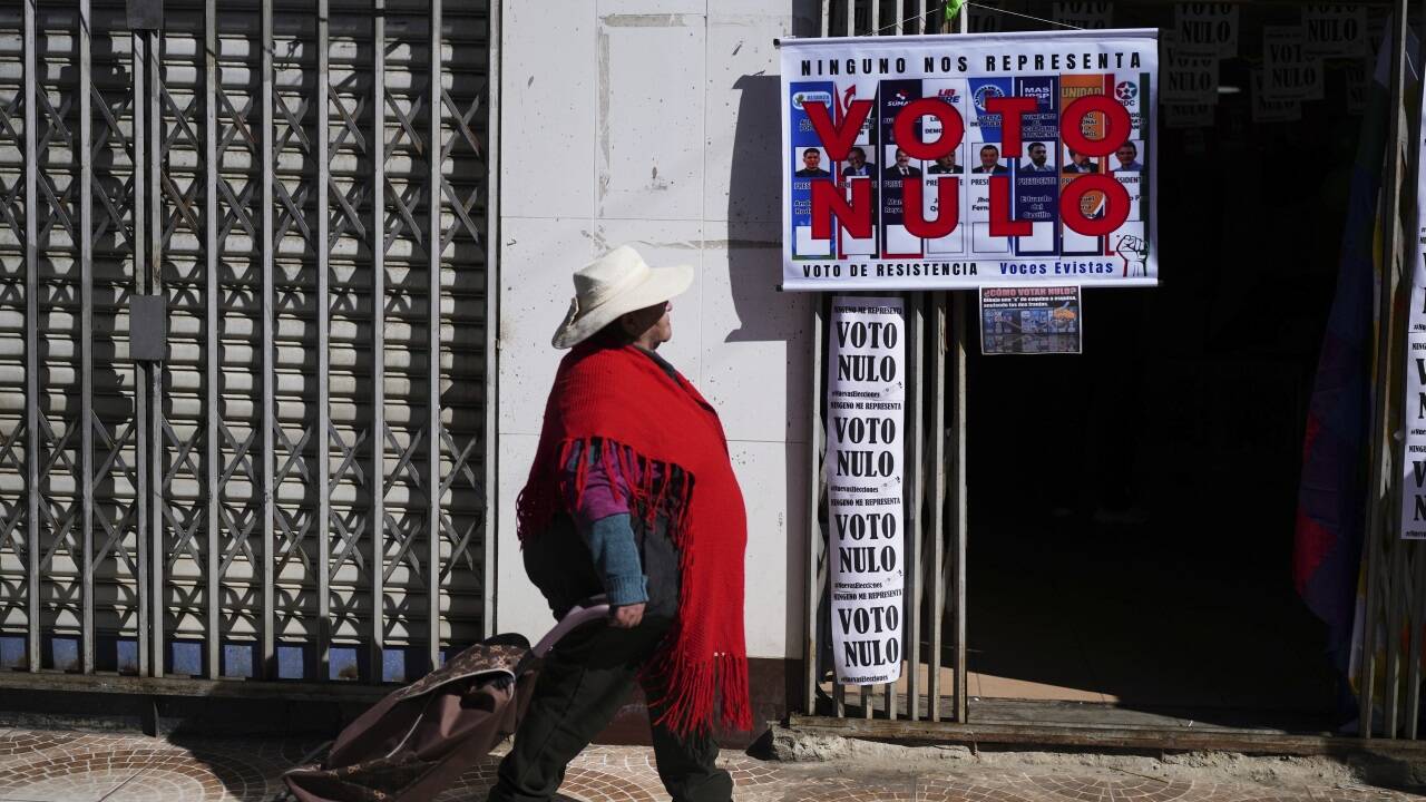 „Voto Nulo“, also ungültig wählen, empfahlen Morales Anhänger. 