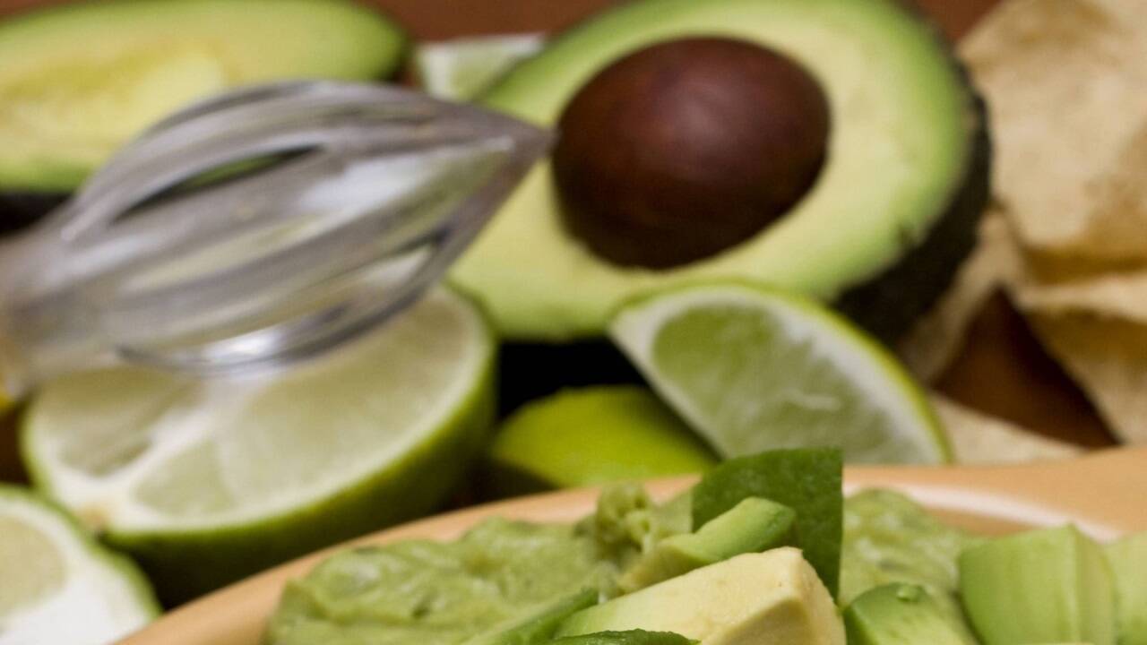 Die 62-Jährige hatte auf einem Fest in Sardiniens Hauptstadt Cagliari verunreinigte Guacamole gegessen (Symbolbild).  