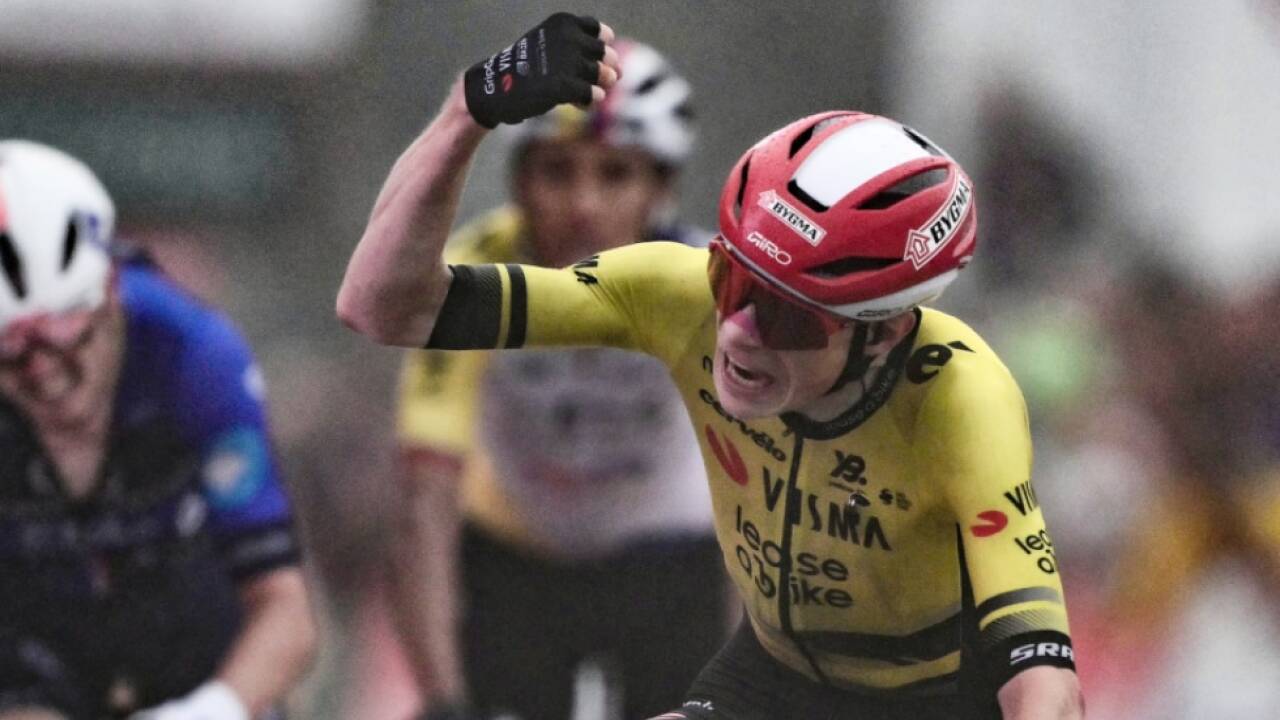 Vingegaard setzt sich im Bergauf-Sprint durch Vingegaard setzt sich im Bergauf-Sprint durch