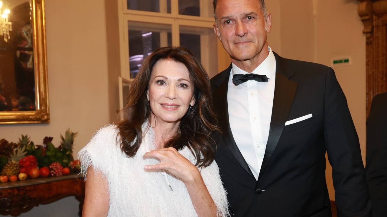 Schauspielerin Iris Berben mit ihrem Partner Heiko Kiesow.  
