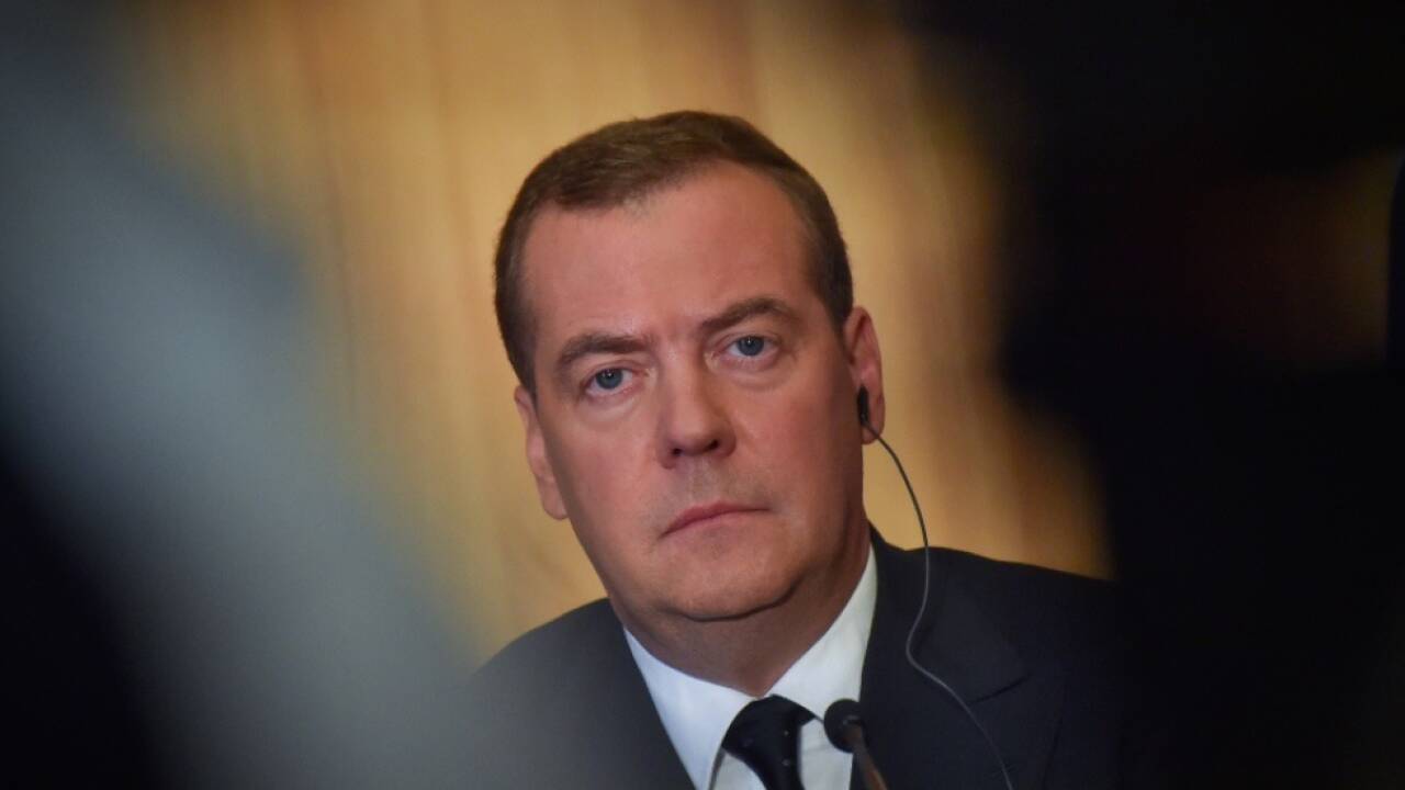 Medwedew greift in die Neutralitätsdebatte in Österreich ein 