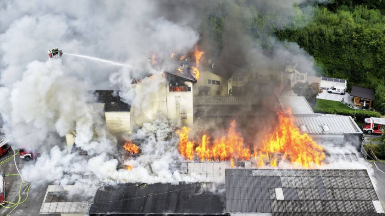 Die Anlage stand im Vollbrand 