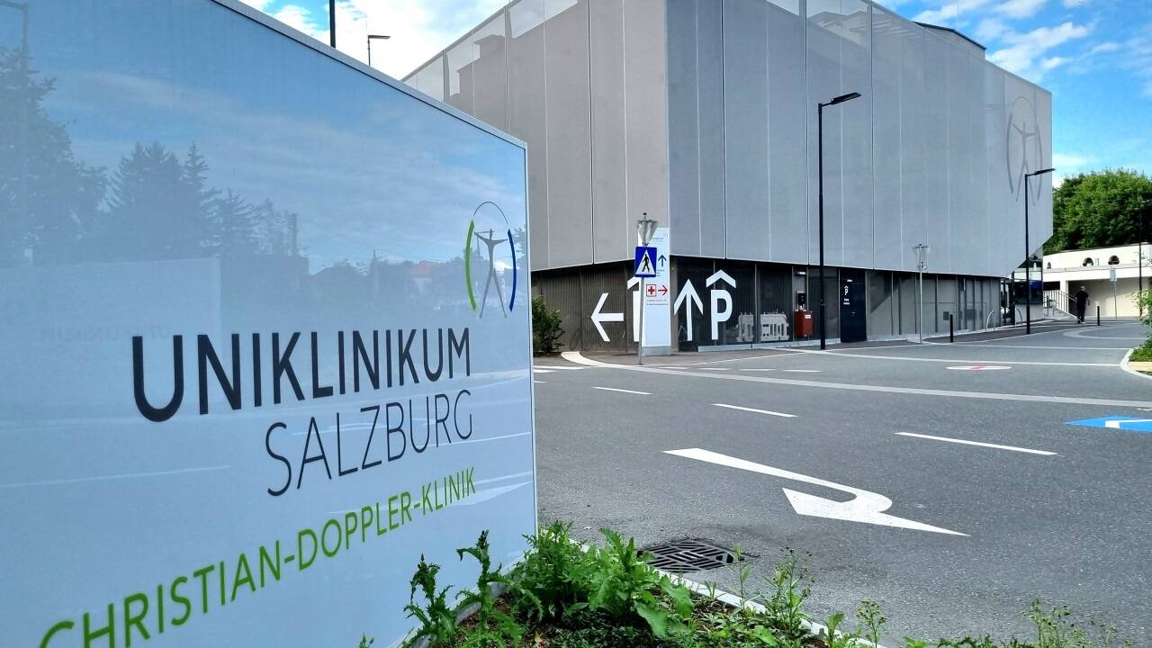 Die Salzburger Landeskliniken, zu denen auch die CDK gehört, erstatteten nach dem Tod der Frau Selbstanzeige bei den Behörden. Die Salzburger Landeskliniken, zu denen auch die CDK gehört, erstatteten nach dem Tod der Frau Selbstanzeige bei den Behörden.