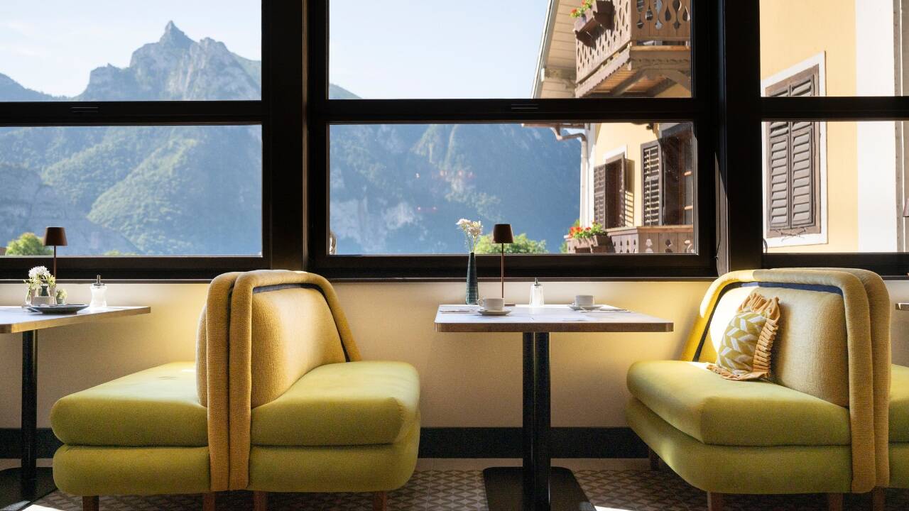 Das Traunsee & Hotel Post am See: Nature hideaway im Salzkammergut.  Das Traunsee & Hotel Post am See: Nature hideaway im Salzkammergut.