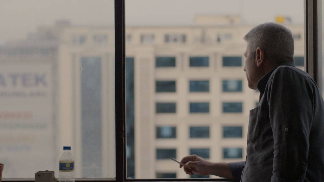 Bilder zum Film „Narben eines Putsches“. 