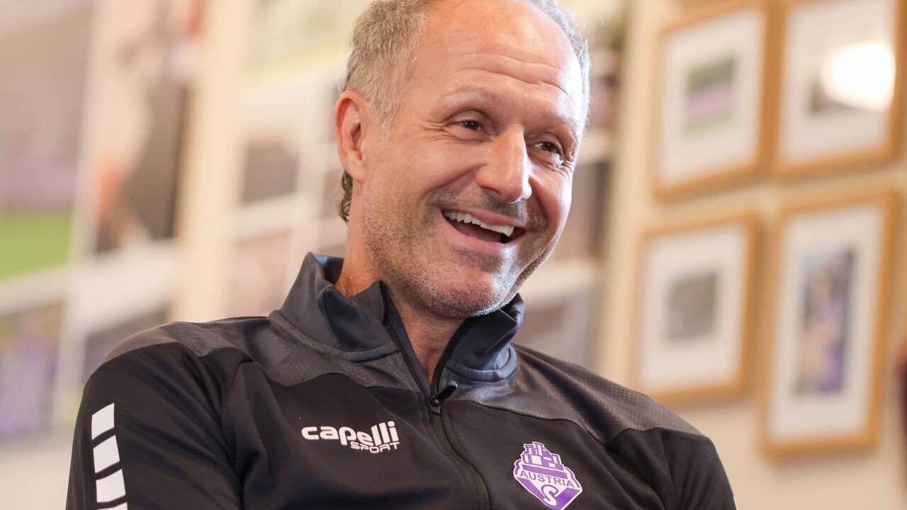 Austria-Sportdirektor Roland Kirchler kann sich wohl bald über einen prominenten Neuzugang freuen. Austria-Sportdirektor Roland Kirchler kann sich wohl bald über einen prominenten Neuzugang freuen.