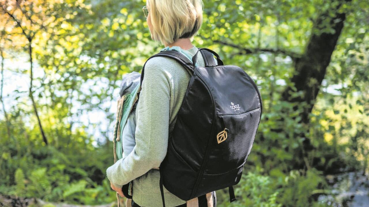 Praktischer Begleiter für aktive Eltern: der Wickelrucksack von COOZ one.  