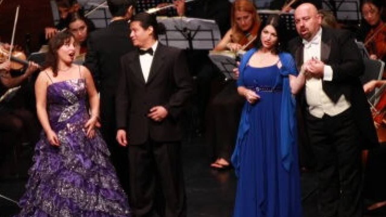 Grandiose Stimmen erwarten Sie beim Oper im Berg Festival. Grandiose Stimmen erwarten Sie beim Oper im Berg Festival.