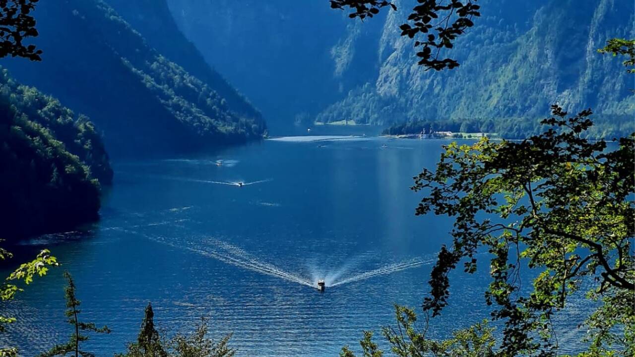 Das Befahren des Königssees im Berchtesgadener Land ist nur wenigen gestattet. 