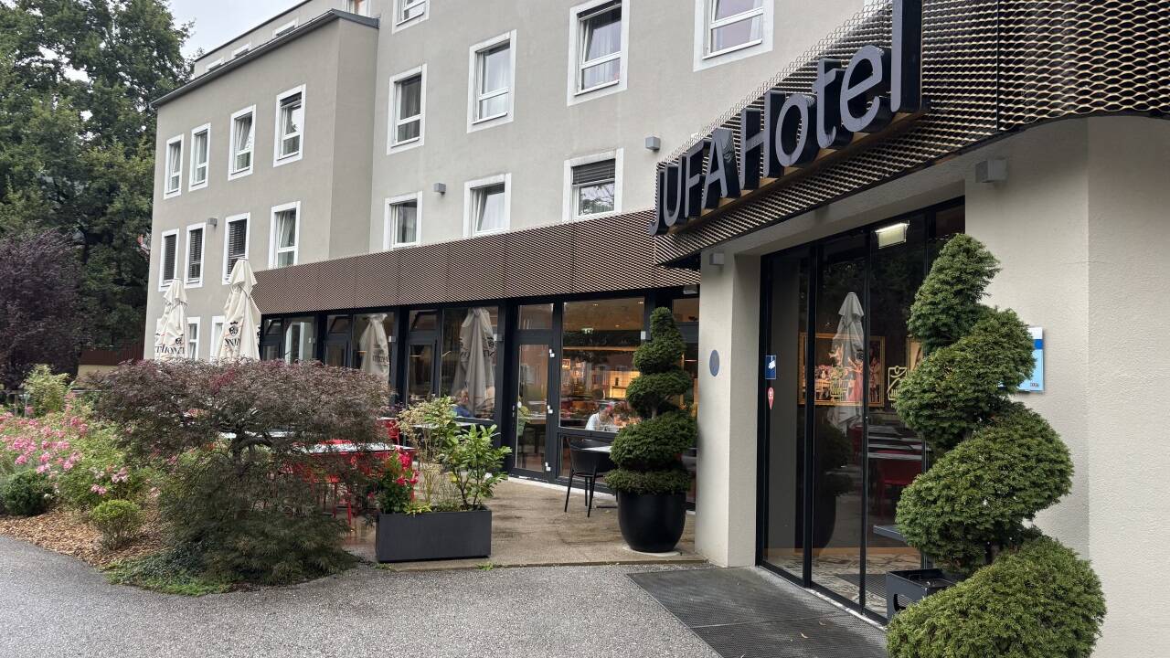 Die einstige Jugendherberge ist heute ein Hotel mit Viersternkomfort.  
