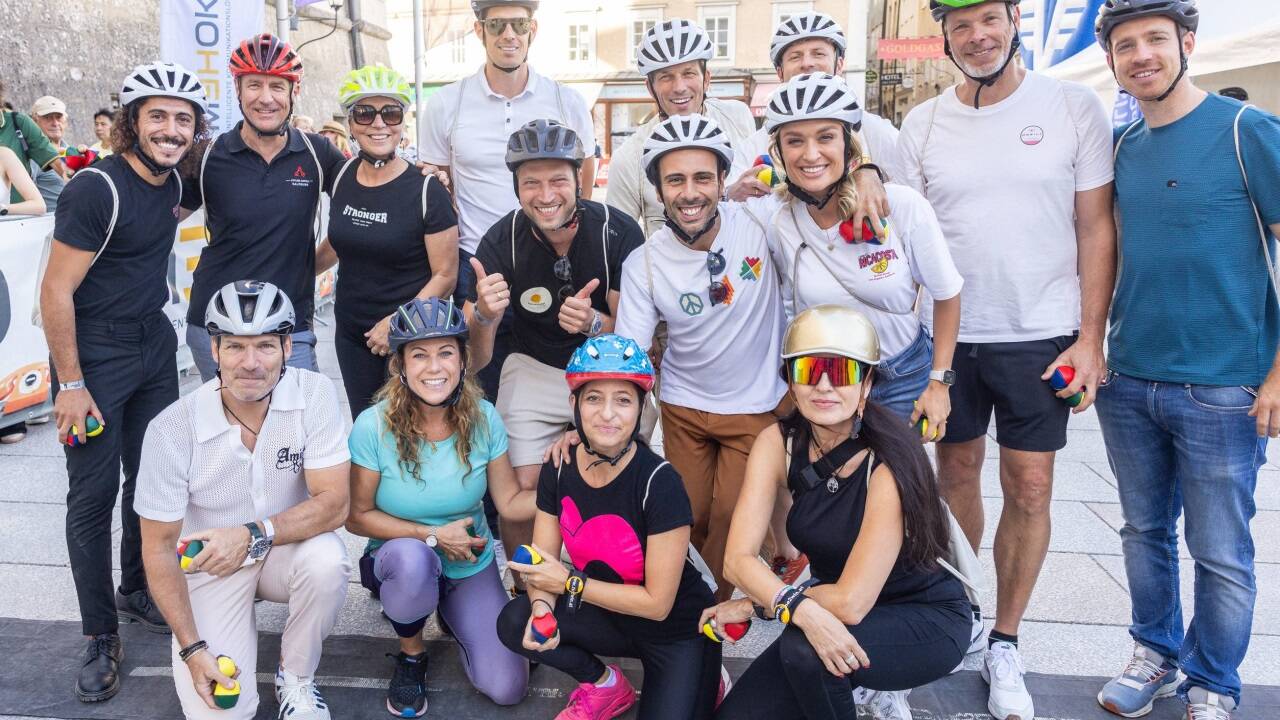 Olympiasieger, Tanzstars, Sängerinnen und Schauspieler waren beim Charityrennen mit dabei.  
