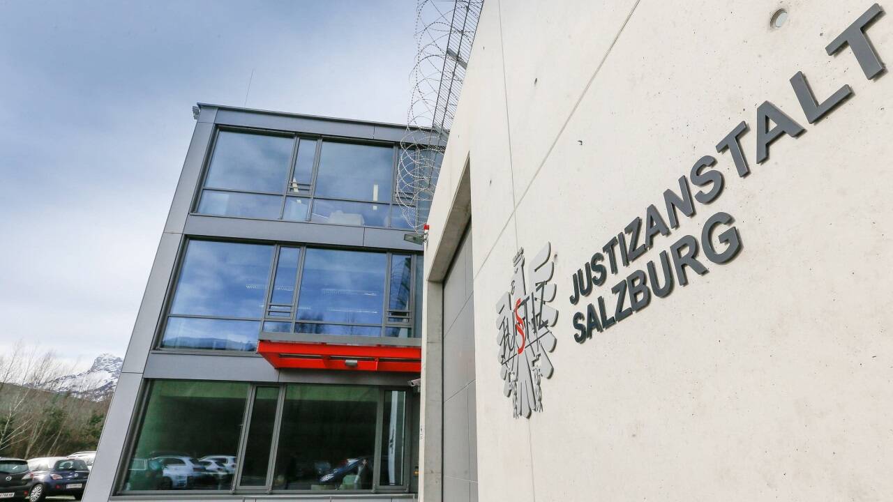85-jähriger Pensionist und eine 59-jährige, zeitweilige Haushaltshilfe von ihm sitzen in der Justizanstalt Salzburg in U-Haft.  