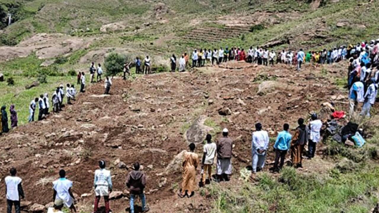 Nach dem Erdrutsch in Darfur drohen Seuchen 