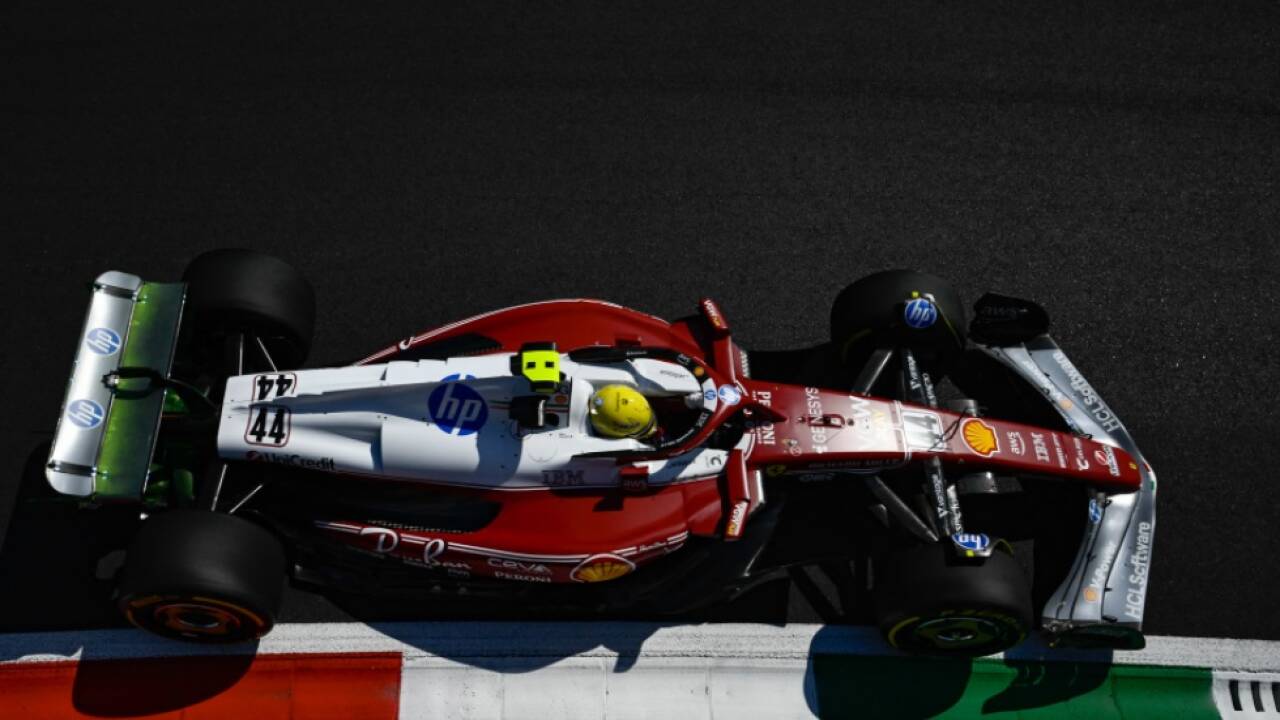Hamilton im ersten Training flott unterwegs 