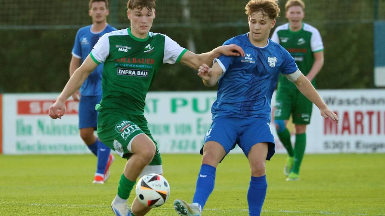 Timo Barkmann (links) verletzte sich in der Salzburger Liga. Timo Barkmann (links) verletzte sich in der Salzburger Liga.