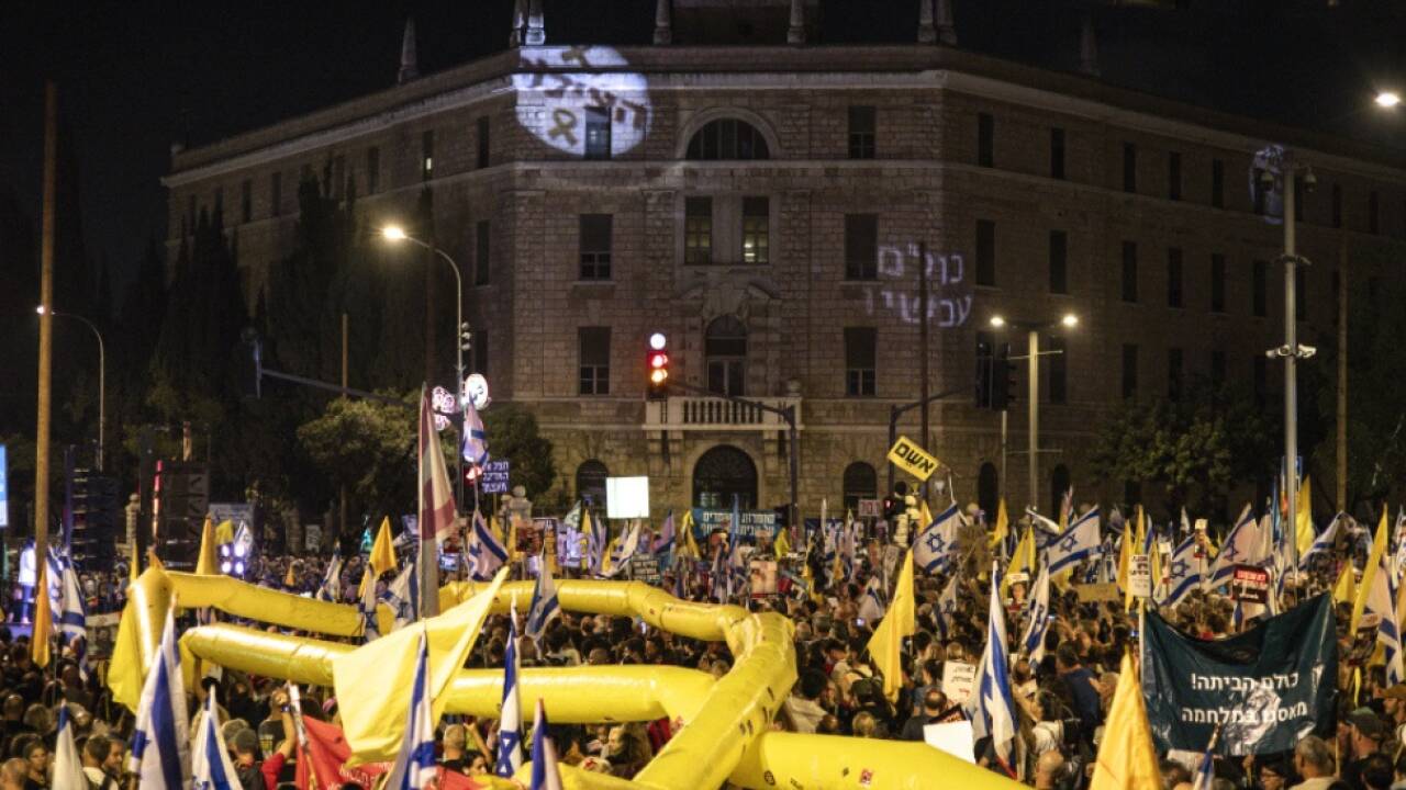 Zigtausende Menschen versammelten sich in Jerusalem 