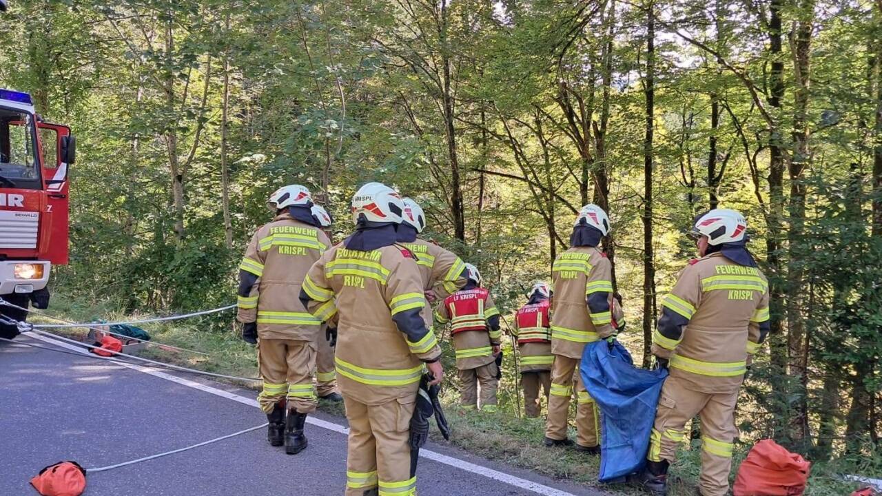 Bilder vom fordernden Einsatz der Freiwilligen Feuerwehr Krispl.  