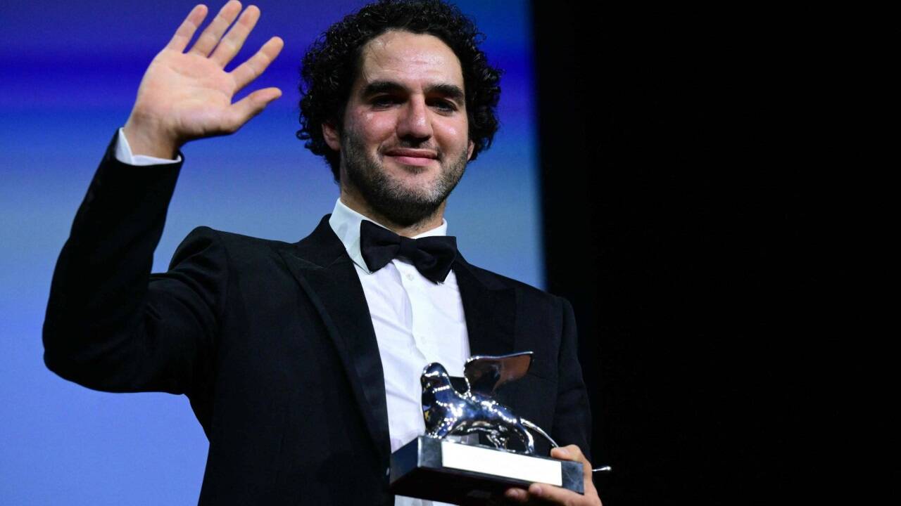 Benny Safdie erhielt für „The Smashing Machine“ den Silbernen Löwen für die beste Regie. 
