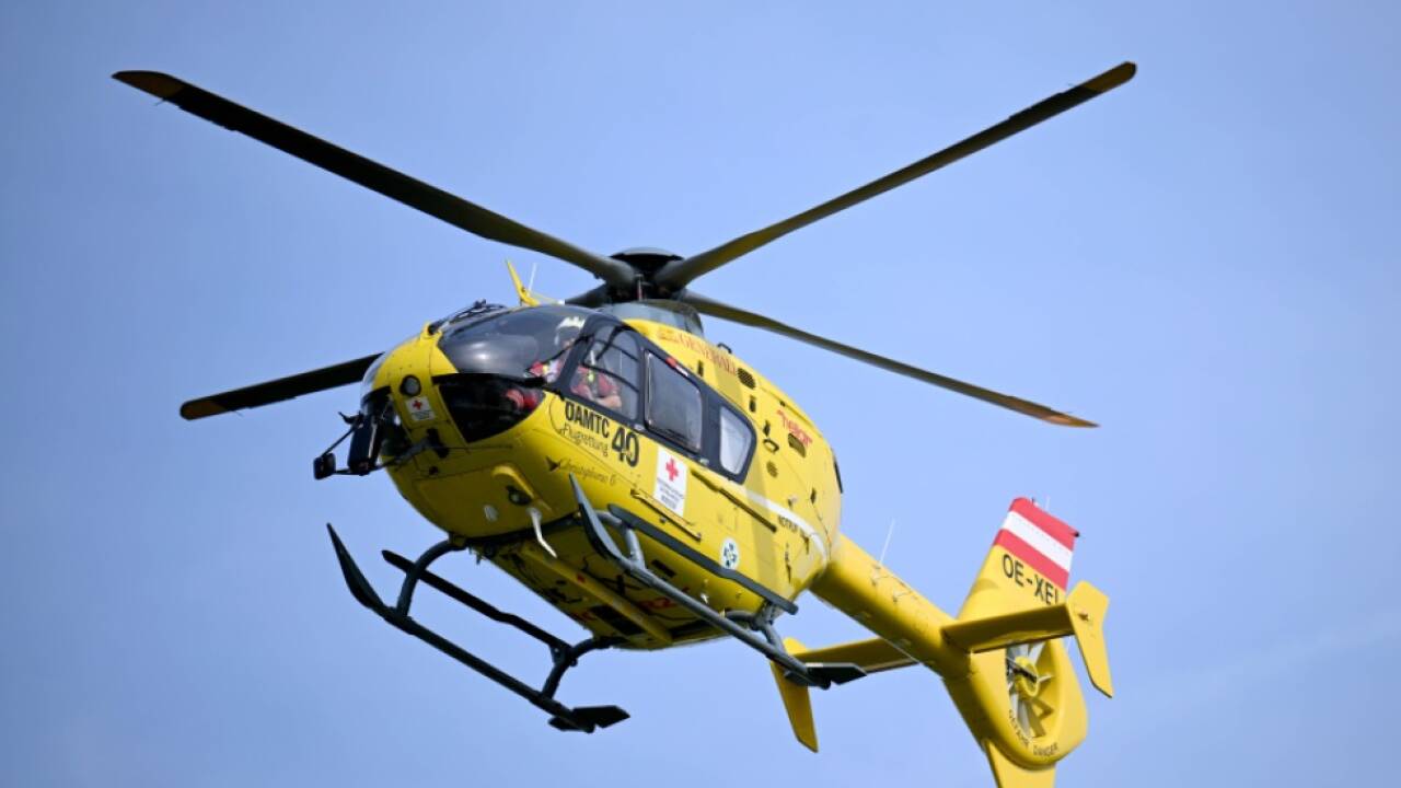 Die Kletterer wurden per Hubschrauber geborgen Die Kletterer wurden per Hubschrauber geborgen