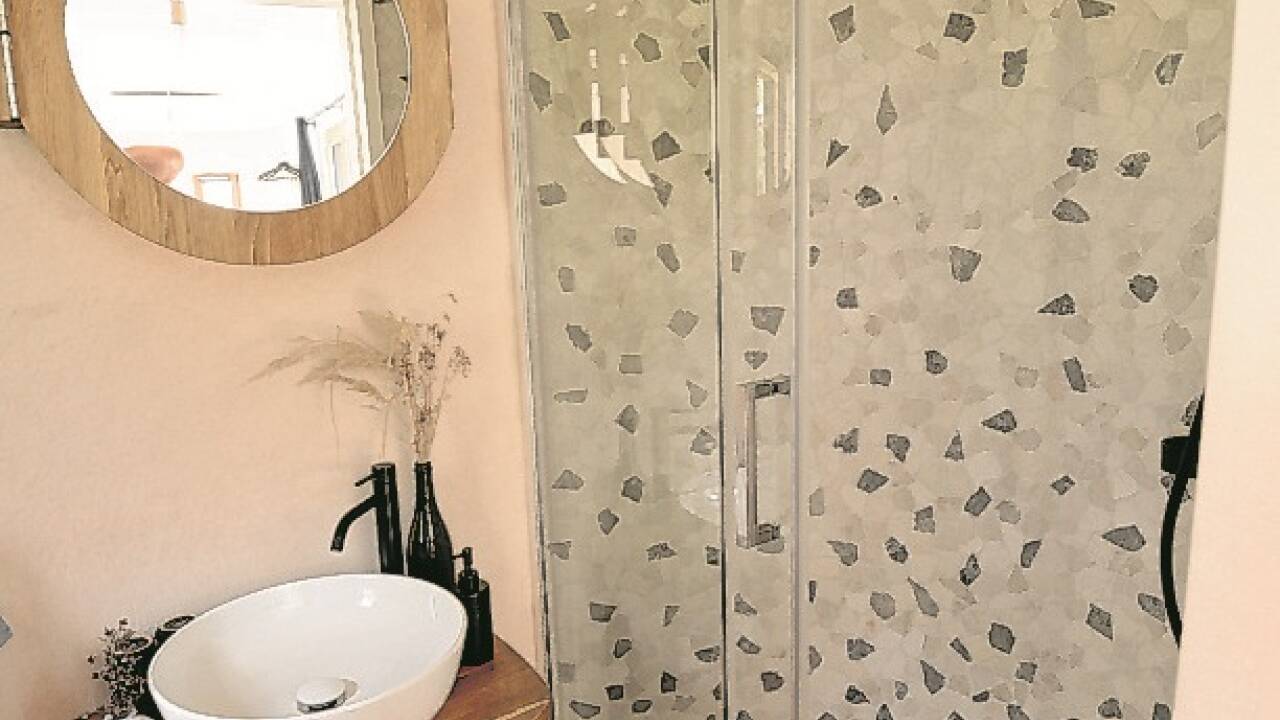 WC, Waschbecken, Dusche – alles da! 