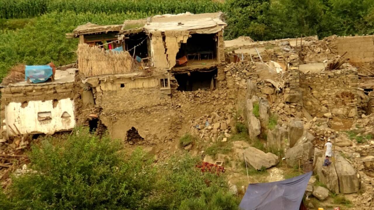 Erdbeben in Afghanistan - Zehntausende betroffen 