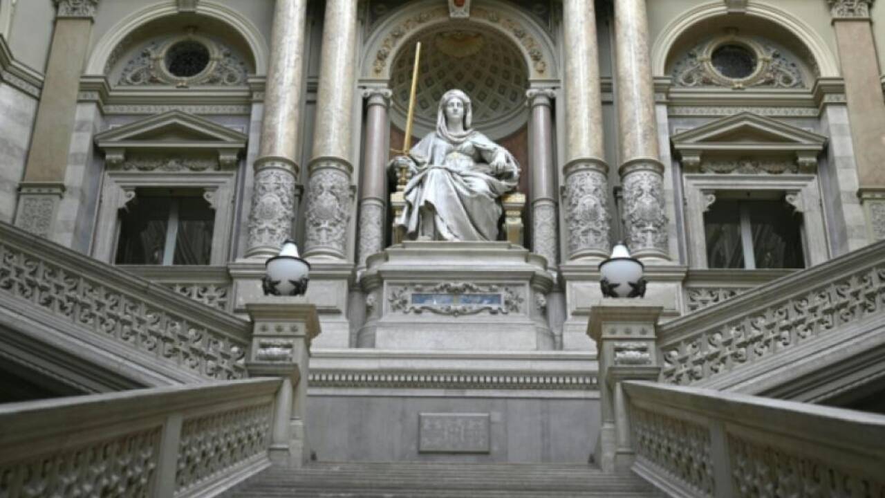 Statue der Justitia im Wiener Justizpalast 