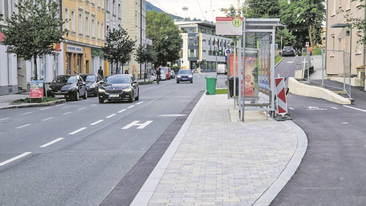 Fahrräder haben seit Anfang Juli mehr Platz. Das stößt aber nicht bei allen auf Begeisterung. 