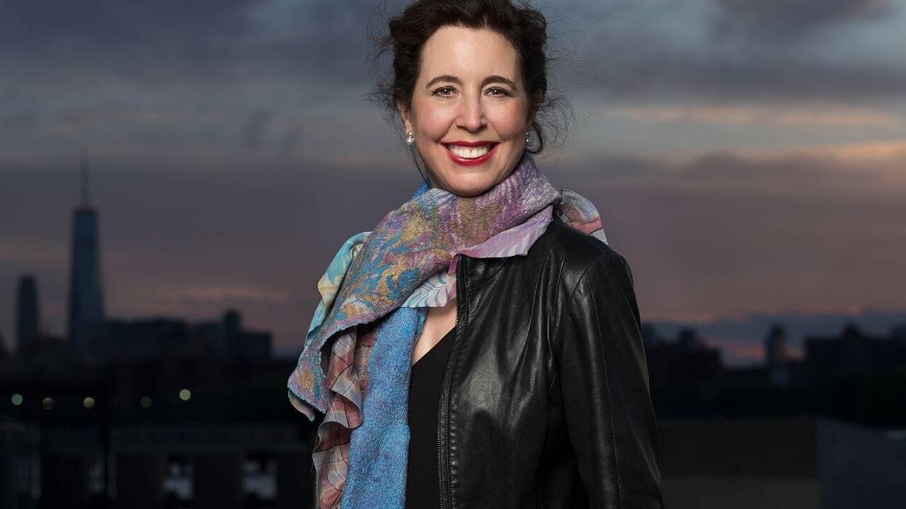 Starpianistin Angela Hewitt spielt Mozarts populärstes Klavierkonzert. 