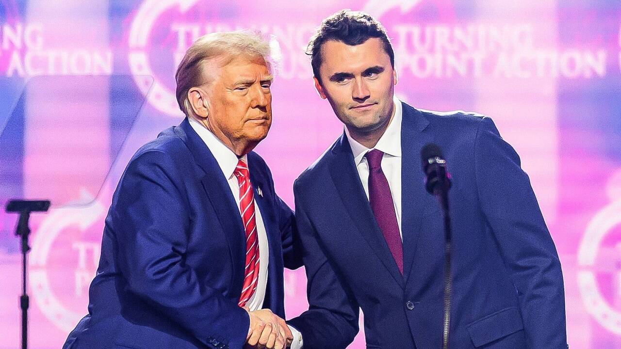 Rechtskonservativer Trump-Aktivist Kirk starb nach Schussattentat Rechtskonservativer Trump-Aktivist Kirk starb nach Schussattentat