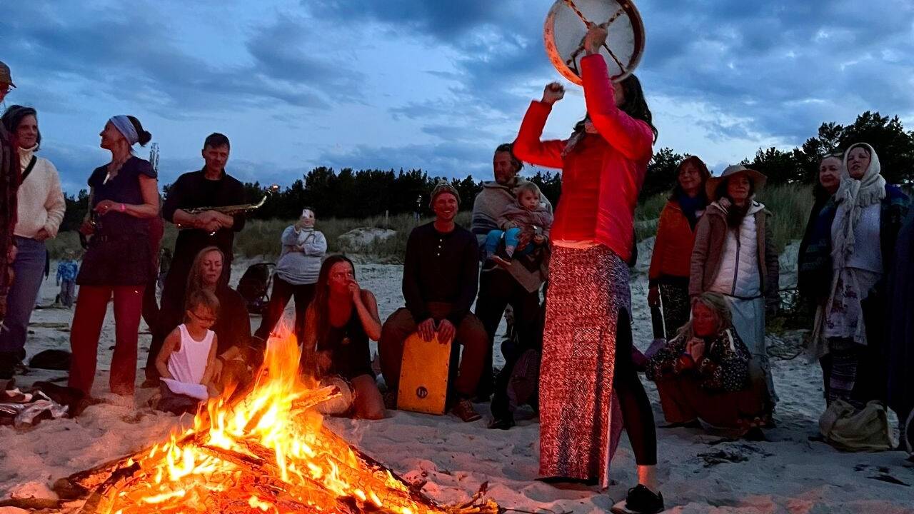 Heilung, Rituale, Gemeinschaft – beginnen Sie Ihre Reise jetzt 