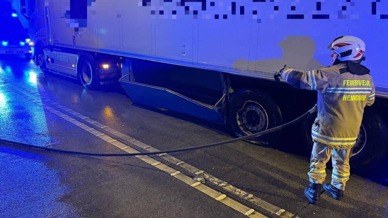 Bilder vom Einsatz im Tunnel Henndorf. 