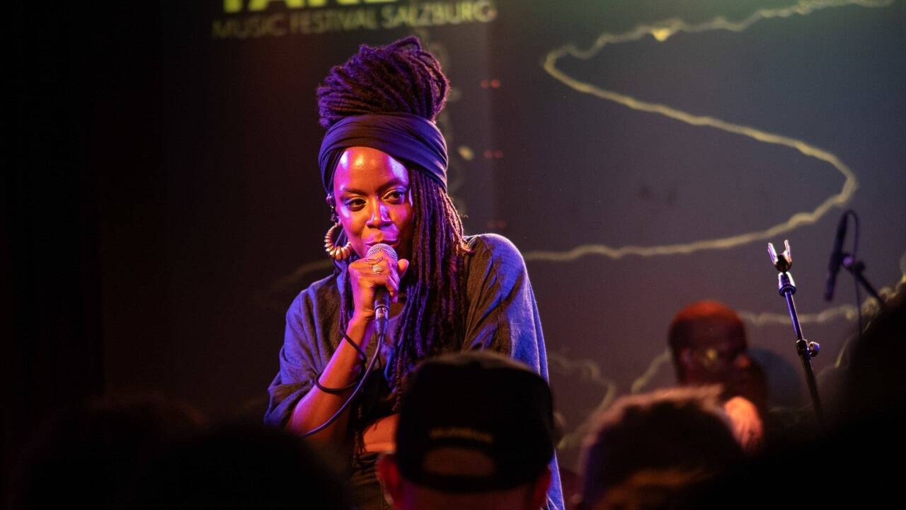 Akua Naru bei der Eröffnung des Festivals Take The A-Train 