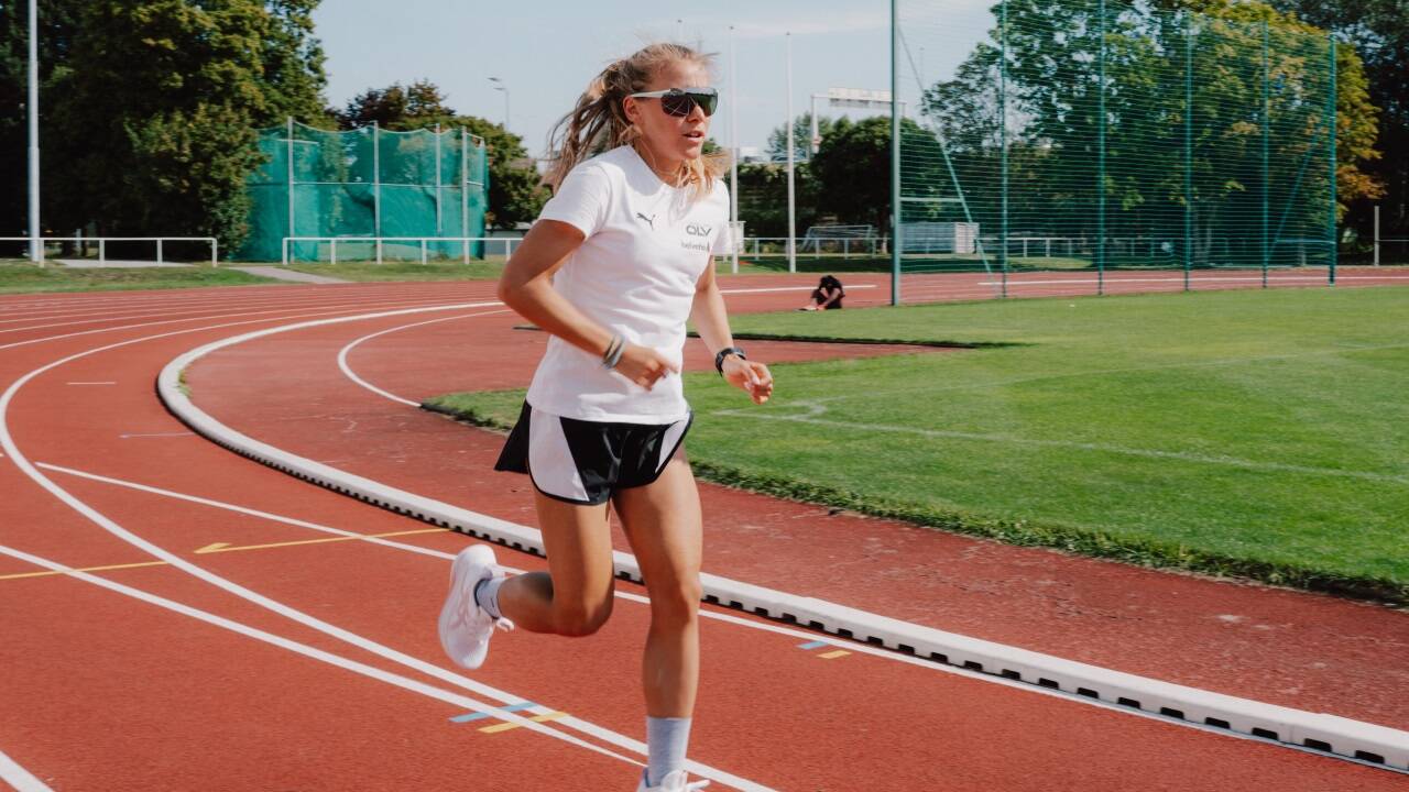 Julia Mayer.  