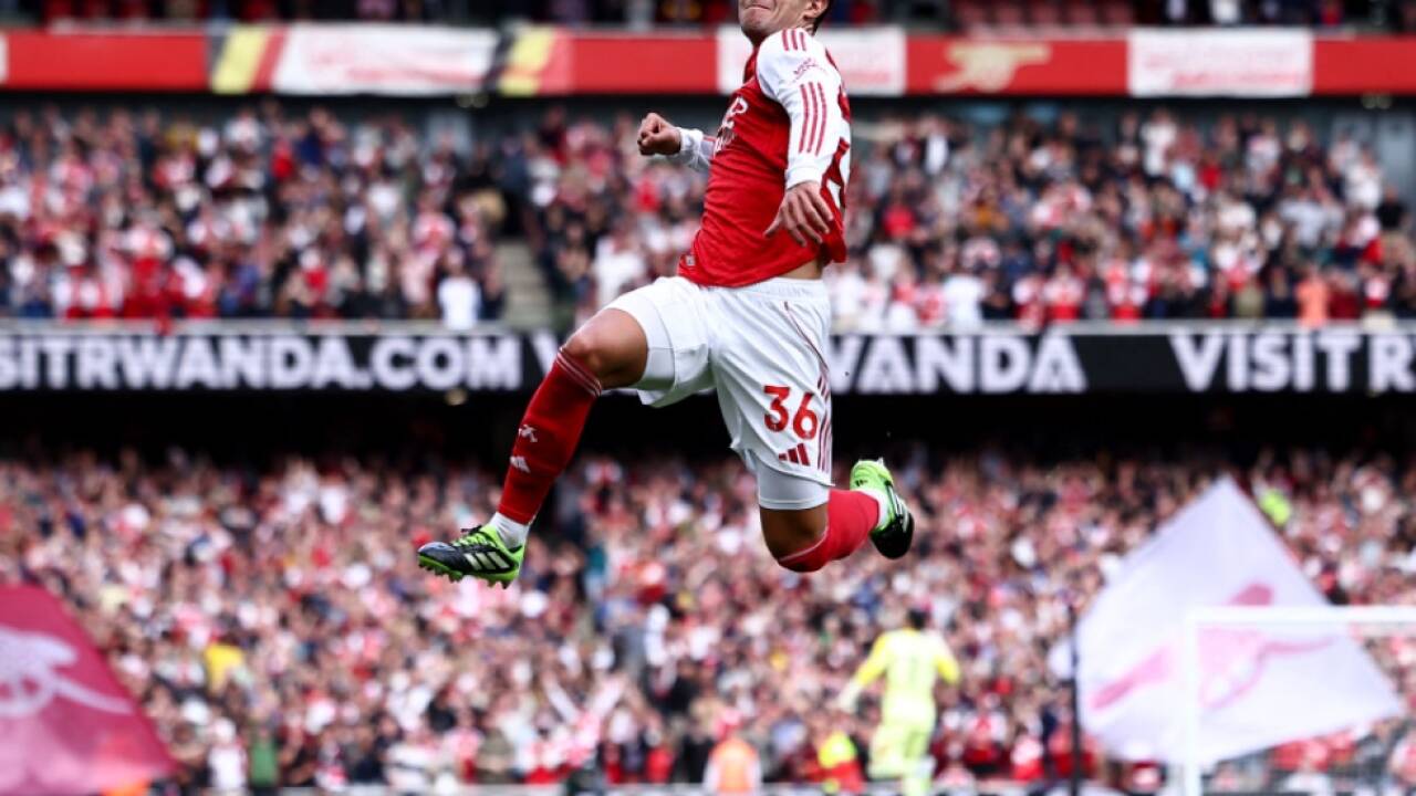 Arsenals Zubimendi feiert ein Traumtor 