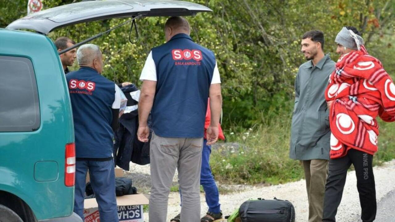 Bande-entf-hrt-Migranten-in-Grenzgebiet-Bosnien-Kroatien