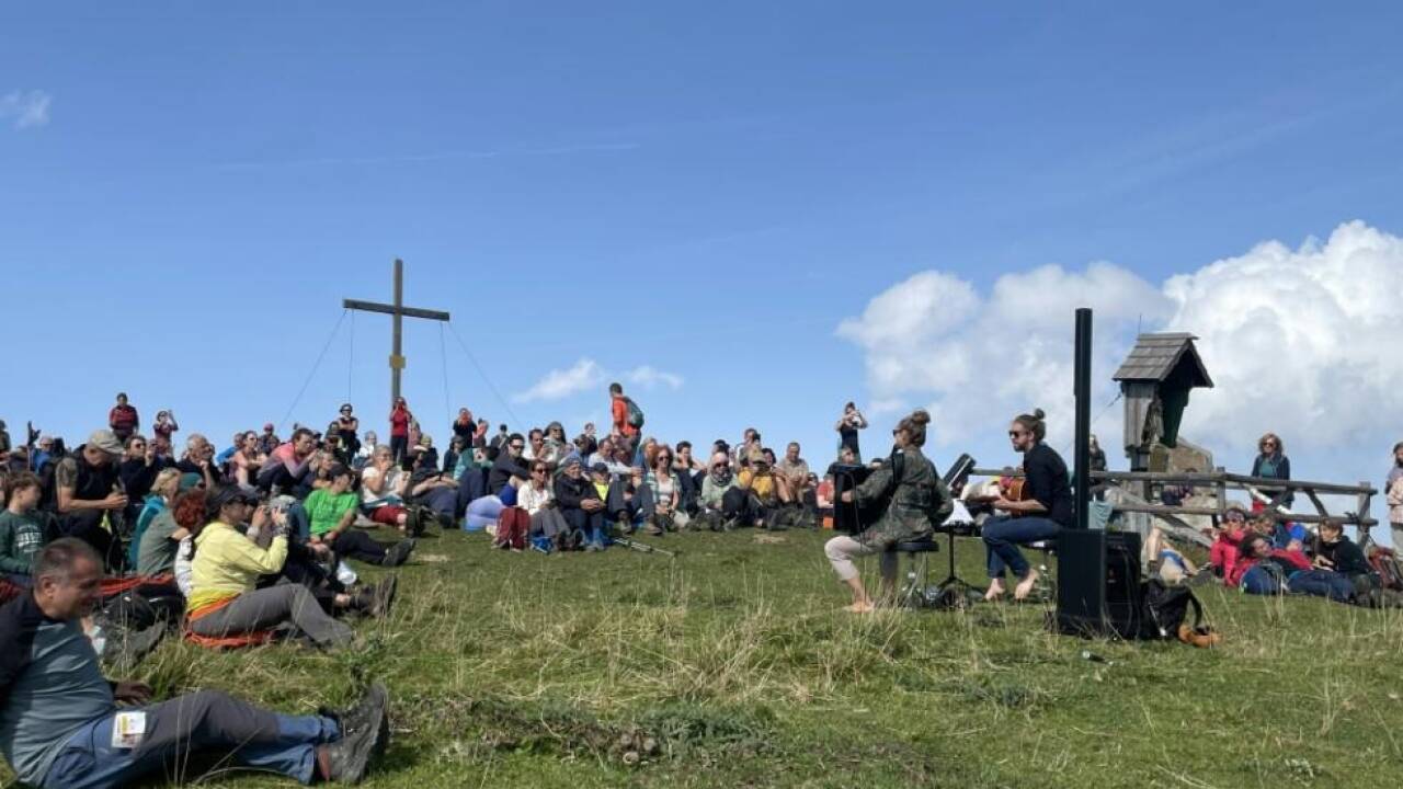Musik am Gipfel der Reisalpe: Maola spielte bei den 'Gipfelklaengen' 