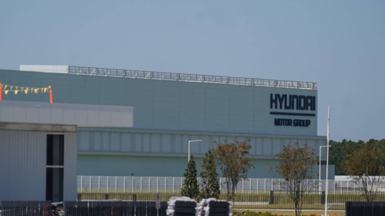 475 Arbeiter festgenommen, mehr als 300 aus Südkorea 